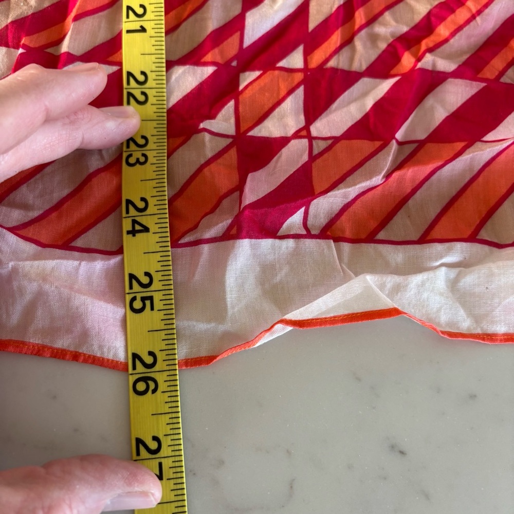 Sally Gee‎ Scarf - Picture 5 of 5